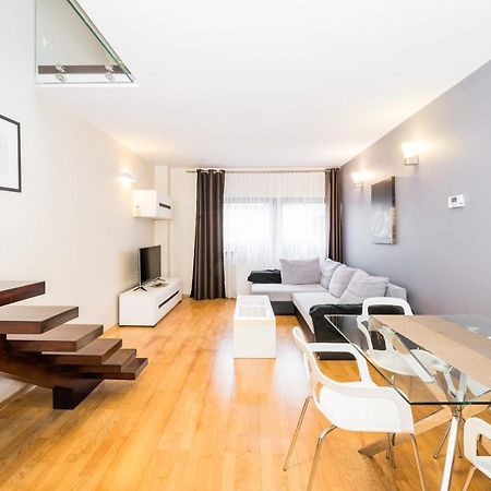 Radziwillowska Old Town Deluxe Apartment Wawelofts Краков Экстерьер фото